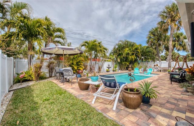 621 77TH AVENUE, St Pete Beach, FL 33706