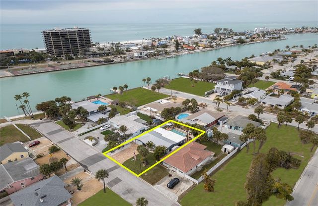 621 77TH AVENUE, St Pete Beach, FL 33706