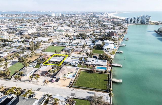 621 77TH AVENUE, St Pete Beach, FL 33706