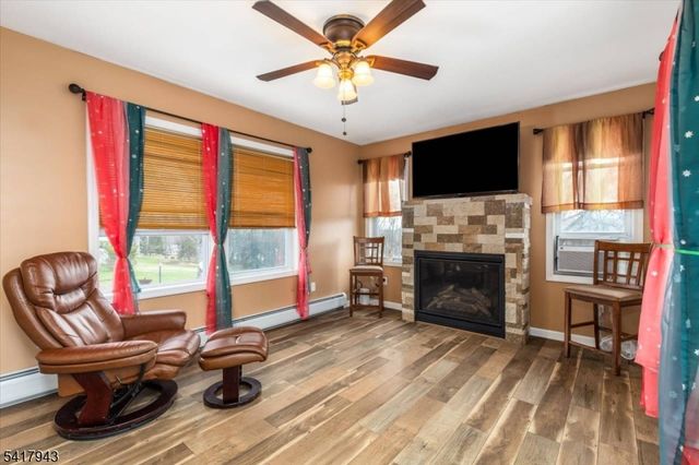 245 Barnert Ave, Totowa Boro, NJ 07512