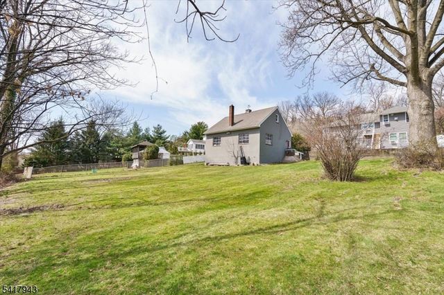 245 Barnert Ave, Totowa Boro, NJ 07512