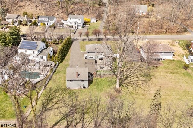 245 Barnert Ave, Totowa Boro, NJ 07512