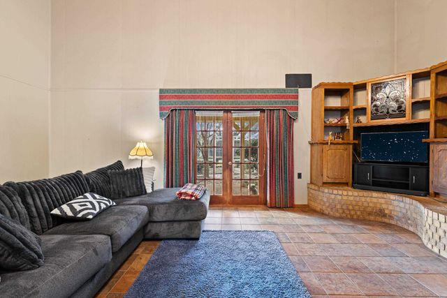 837 Bertha Jackson Road, Marshall, TX 75670