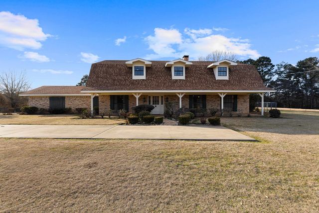 837 Bertha Jackson Road, Marshall, TX 75670