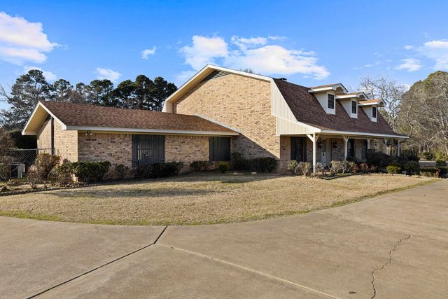 837 Bertha Jackson Road, Marshall, TX 75670