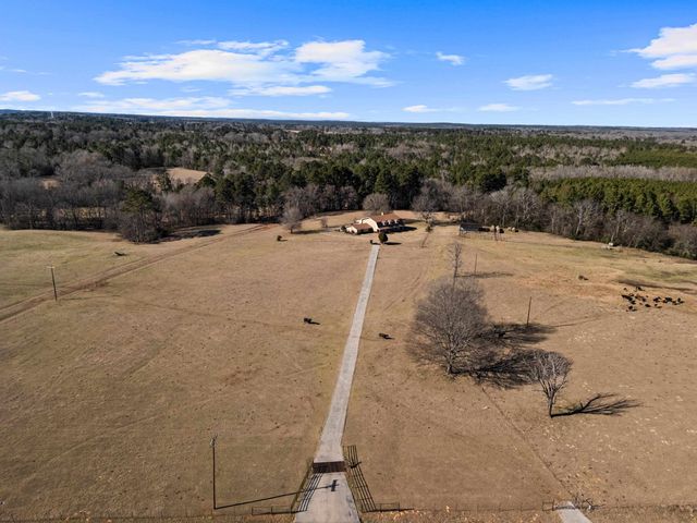 837 Bertha Jackson Road, Marshall, TX 75670
