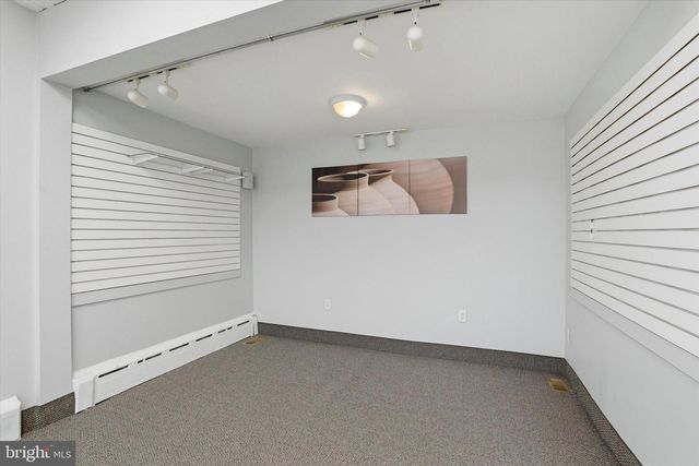 363-365 W JOHNSON HWY, Norristown, PA 19401