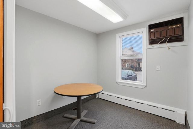 363-365 W JOHNSON HWY, Norristown, PA 19401