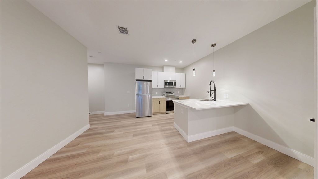 1700 Dorchester Ave 204, Boston, MA 02122