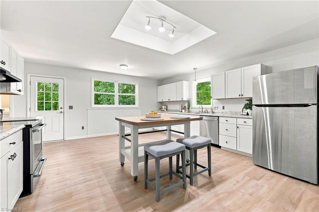 5006 Beale Avenue, Greensboro, NC 27407