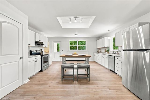 5006 Beale Avenue, Greensboro, NC 27407