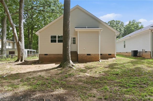 5006 Beale Avenue, Greensboro, NC 27407