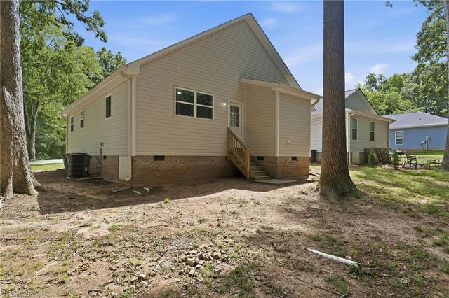 5006 Beale Avenue, Greensboro, NC 27407