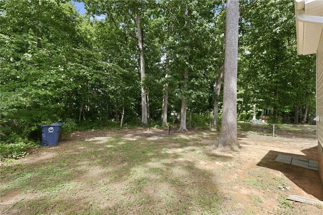 5006 Beale Avenue, Greensboro, NC 27407