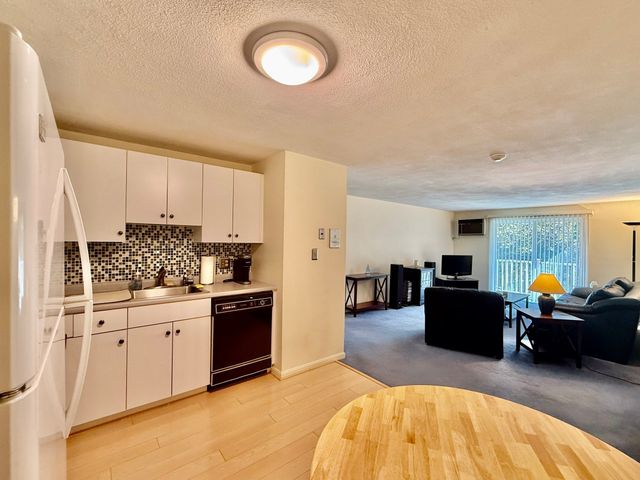 12 Kenmar Drive 87, Billerica, MA 01821