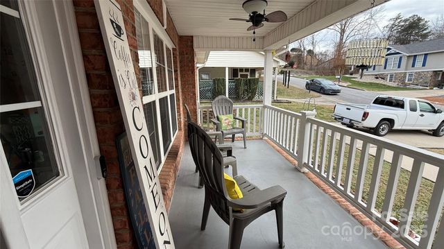 1140 Stephenson Court, Lenoir, NC 28645