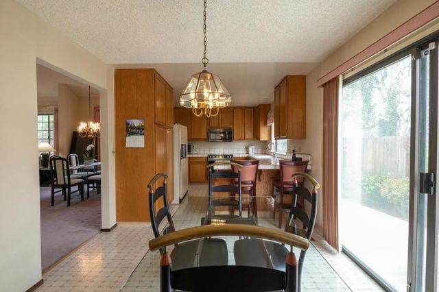 1219 Willow Court, Gilroy, CA 95020