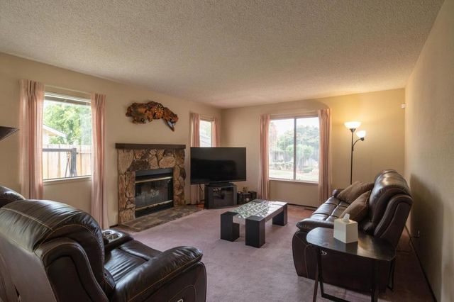 1219 Willow Court, Gilroy, CA 95020