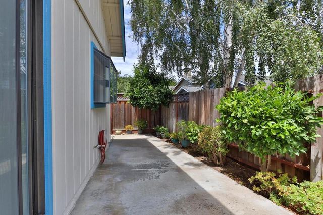 1219 Willow Court, Gilroy, CA 95020