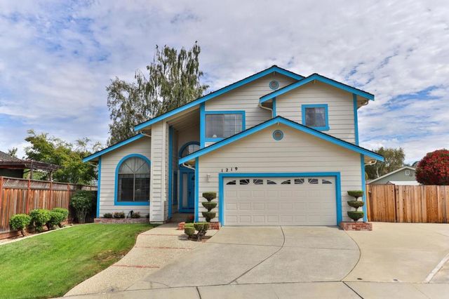 1219 Willow Court, Gilroy, CA 95020