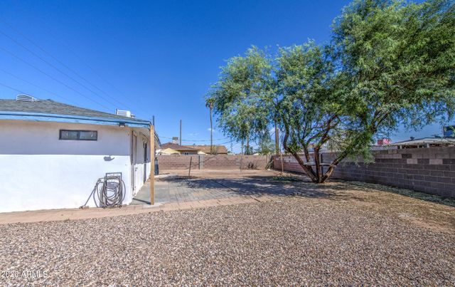 1901 E ENCINAS Lane, Phoenix, AZ 85040