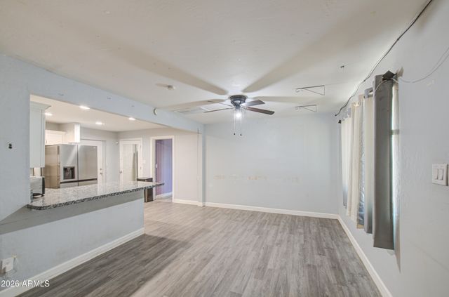 1901 E ENCINAS Lane, Phoenix, AZ 85040