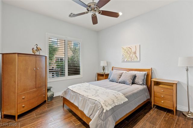 21 GRAND MASTERS Drive, Las Vegas, NV 89141