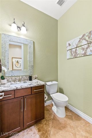 21 GRAND MASTERS Drive, Las Vegas, NV 89141