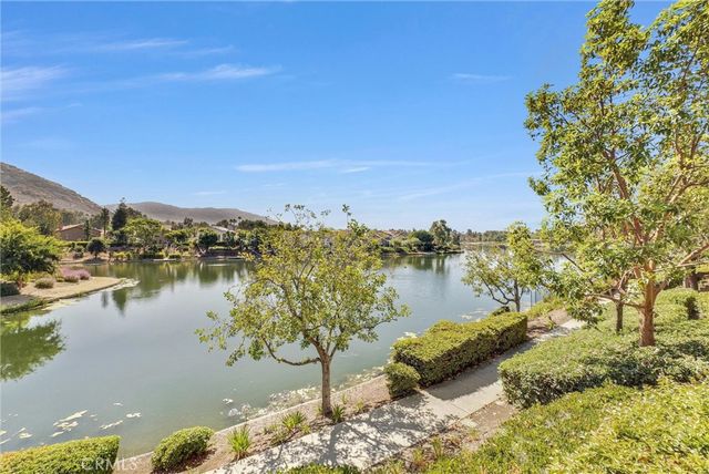 10156 Beachcomber Street, Moreno Valley, CA 92557