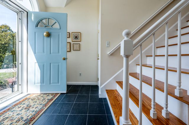 42 Eventide Lane, Hyannis, MA 02601