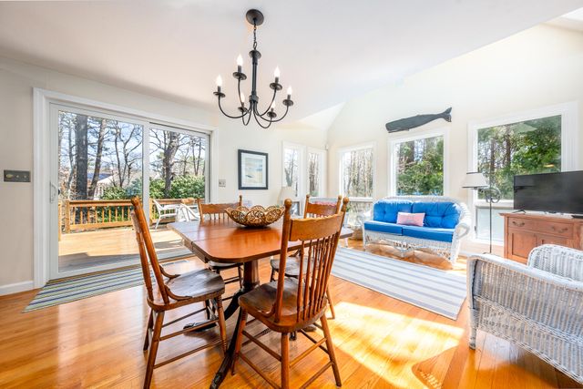 42 Eventide Lane, Hyannis, MA 02601