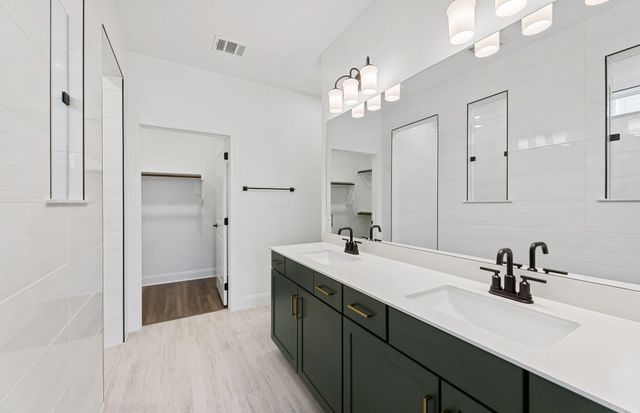 147 Muddy Creek WAY, Kyle, TX 78640