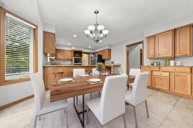13610 Georgia Drive, Apple Valley, MN 55124