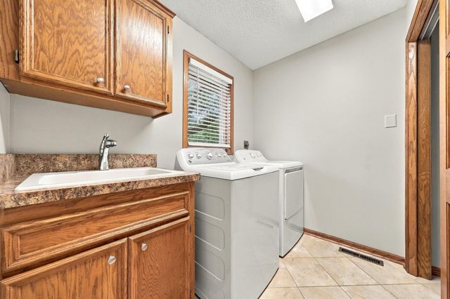 13610 Georgia Drive, Apple Valley, MN 55124