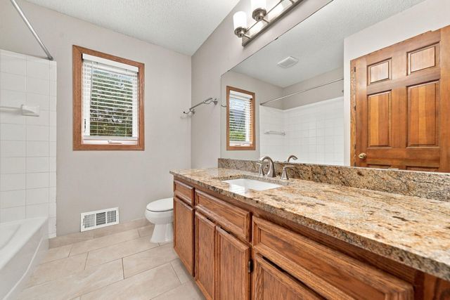 13610 Georgia Drive, Apple Valley, MN 55124