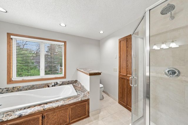 13610 Georgia Drive, Apple Valley, MN 55124