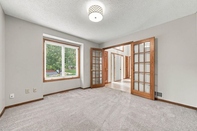 13610 Georgia Drive, Apple Valley, MN 55124