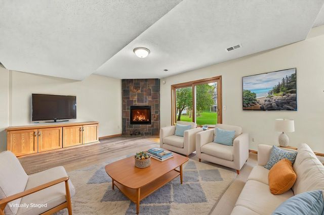 13610 Georgia Drive, Apple Valley, MN 55124