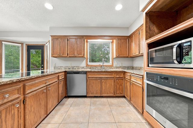 13610 Georgia Drive, Apple Valley, MN 55124