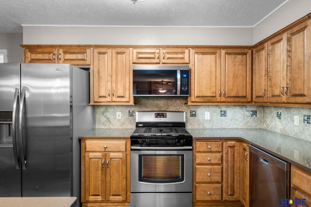 1608 Devoe Drive, Lincoln, NE 68506