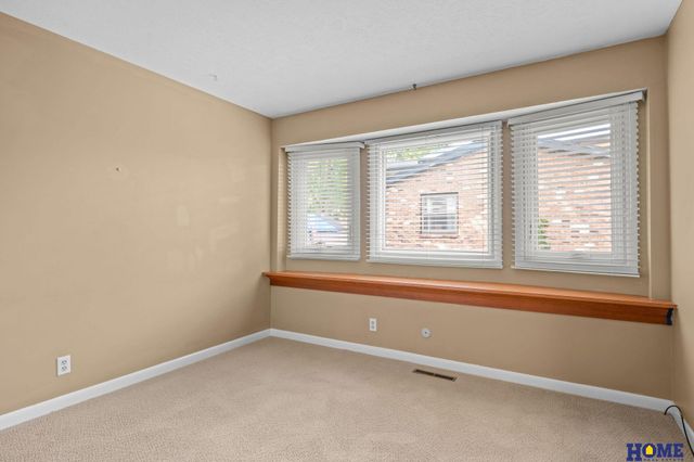 1608 Devoe Drive, Lincoln, NE 68506