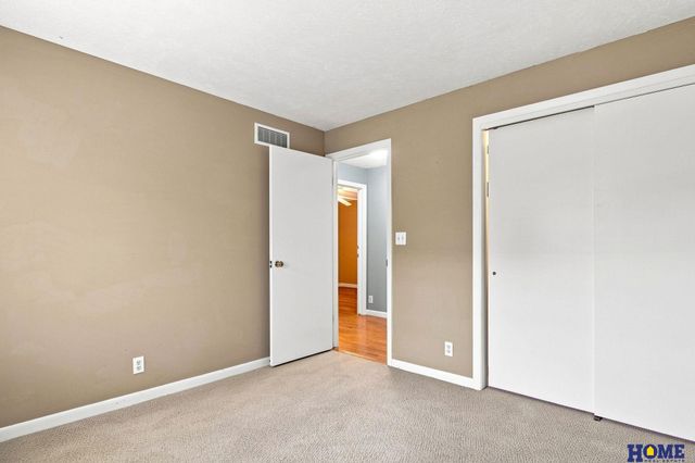 1608 Devoe Drive, Lincoln, NE 68506