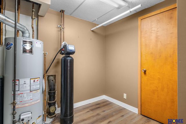 1608 Devoe Drive, Lincoln, NE 68506