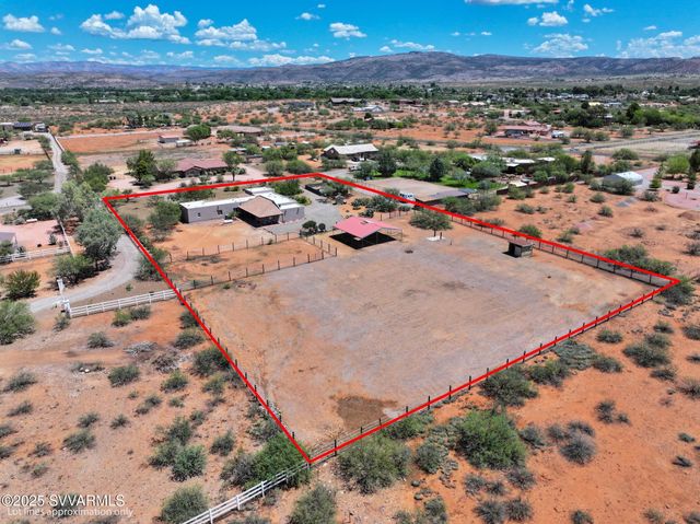 10465 E CREEKVIEW Drive, Cornville, AZ 86325