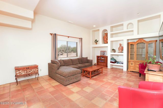 10465 E CREEKVIEW Drive, Cornville, AZ 86325