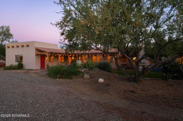 10465 E CREEKVIEW Drive, Cornville, AZ 86325