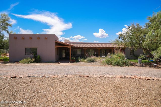 10465 E CREEKVIEW Drive, Cornville, AZ 86325