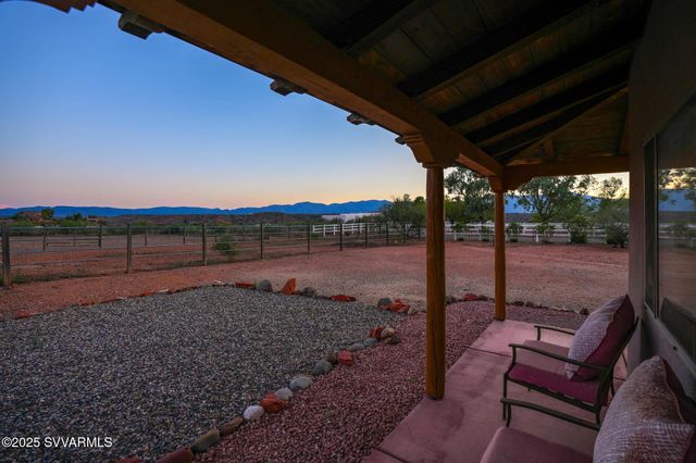 10465 E CREEKVIEW Drive, Cornville, AZ 86325