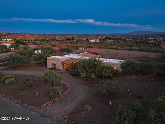 10465 E CREEKVIEW Drive, Cornville, AZ 86325