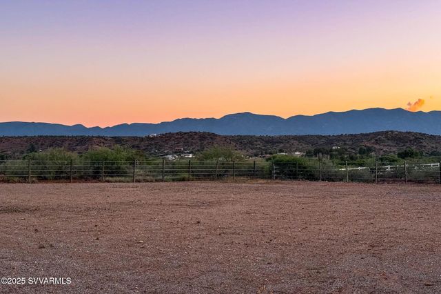 10465 E CREEKVIEW Drive, Cornville, AZ 86325